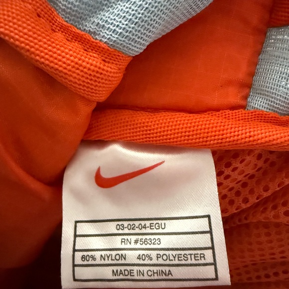 Nike Gray Duffel Bag for Men - Picture 9 of 13